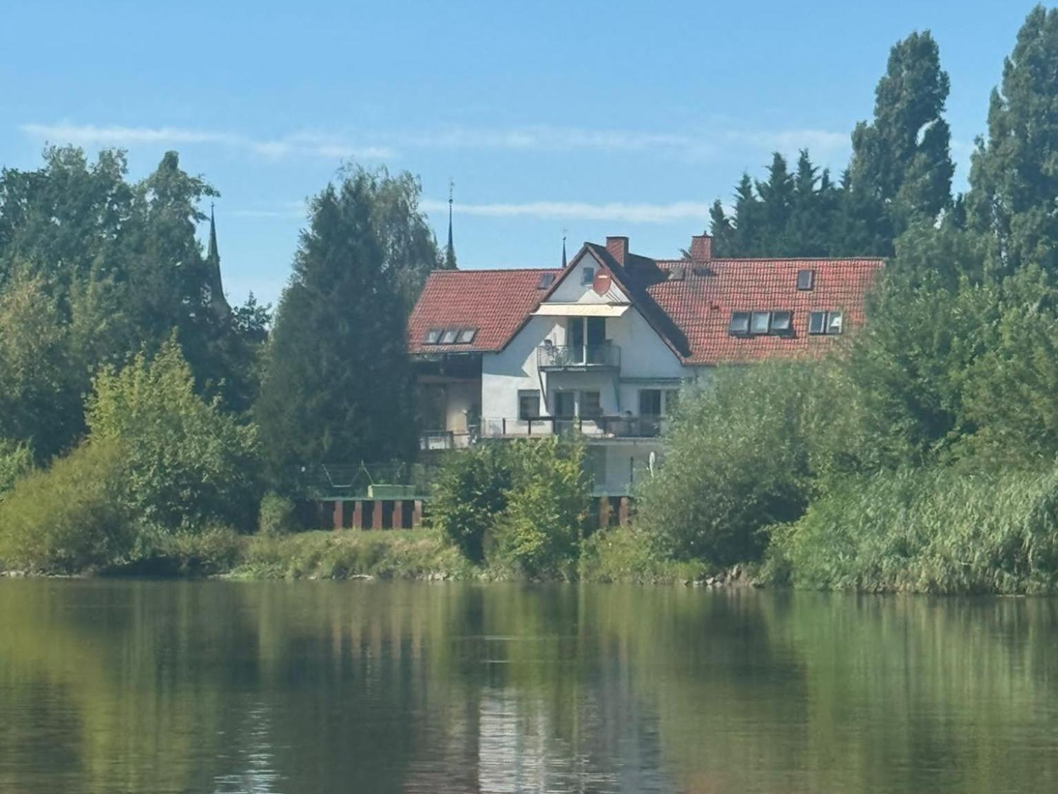 Apartamento Darkwolf House Merseburgo Exterior foto